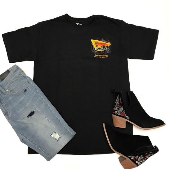 IN-N-OUT BURGER ANNIVERSARY GRAPHIC TEE NWOT - Picture 2 of 8